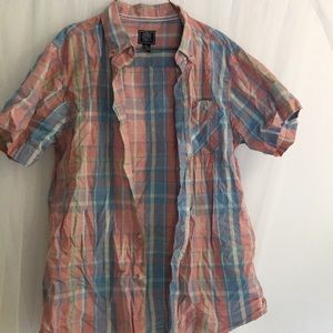 Men’s short sleeve button down